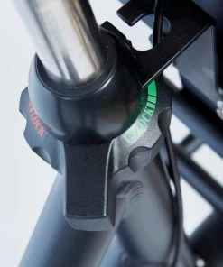 Cortina U4 - Stadsfiets - D50 - Jet Black Matt - R3 -Bobike SHOP 536x840