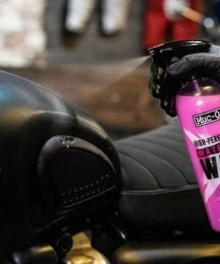 Muc-Off High Performance Waterless Wash Motor Fiets Poetsmiddel 750ml 6 Muc-Off High Performance Waterless Wash Motor Fiets Poetsmiddel 750ml -Bobike SHOP 550x309 34