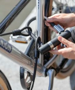 AXA Newton Mini Pro Incl Kabel Beugelslot - ART 2 Slot Voor Fietsen 14 Cm - Zwart -Bobike SHOP 550x366 108