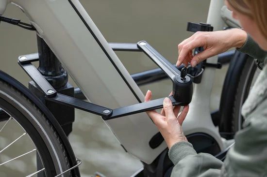 AXA - Fold 85 - Fietsslot - Vouwslot - Voor Elk Type Fiets - Met Houder - 85 Cm - Zwart 7 AXA - Fold 85 - Fietsslot - Vouwslot - Voor Elk Type Fiets - Met Houder - 85 Cm - Zwart - Afbeelding 7