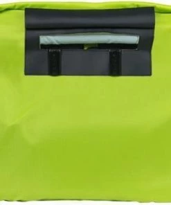 Basil Keep Dry And Clean Regenhoes - Horizontaal - Neongeel 12 Basil Keep Dry And Clean Regenhoes - Horizontaal - Neongeel -Bobike SHOP 550x375 1