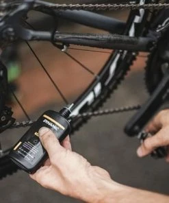 Dynamic Bike Care Dynamic Wet Lube 100ml - Kettingolie Fiets -Bobike SHOP 550x412 25