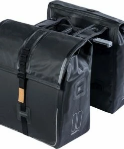 Basil Urban Dry Dubbele Fietstas MIK - Zwart - 50 Liter -Bobike SHOP 550x537 5