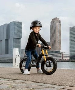 BERG Helm S Zwart -Bobike SHOP 550x550 313