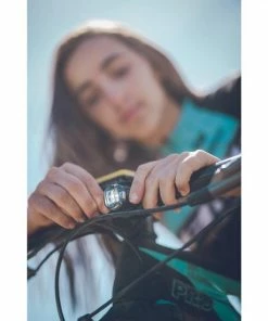 Lezyne Femto USB Drive Pair 15F/5R Verlichtingsset - 15 Lumen - Zwart -Bobike SHOP 550x550 452