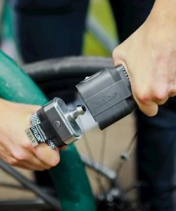 Litelok Kabelslot One Wearable 108cm ART2 Boa Groen 31 Litelok Kabelslot One Wearable 108cm ART2 Boa Groen -Bobike SHOP 550x550 62