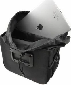 AGU Box Performance Stuurtas KLICKfix - Waterafstotende Fietstas Van Gerecycled Polyester - 3M Reflectie - 8 Liter - Zwart -Bobike SHOP 550x640 5