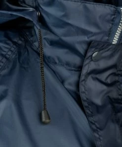 BJ?RNSON BJ RNSON Dusch Regenpak Dames & Heren - Waterdicht - Maat 3XL - Donkerblauw 45 BJ?RNSON BJ RNSON Dusch Regenpak Dames & Heren - Waterdicht - Maat 3XL - Donkerblauw -Bobike SHOP 550x733 59