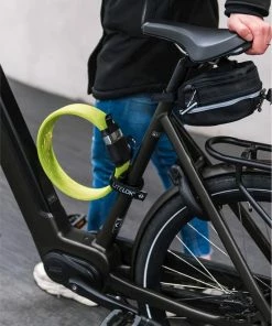 Litelok Kabelslot One Wearable 108cm ART2 Boa Groen 37 Litelok Kabelslot One Wearable 108cm ART2 Boa Groen -Bobike SHOP 550x822 3